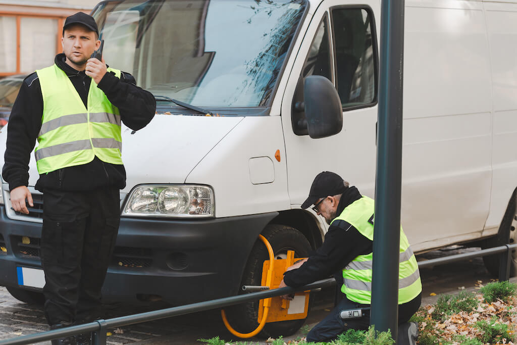 policeman during the patrol puts a blockade on the 2023 11 27 05 11 31 utc 1